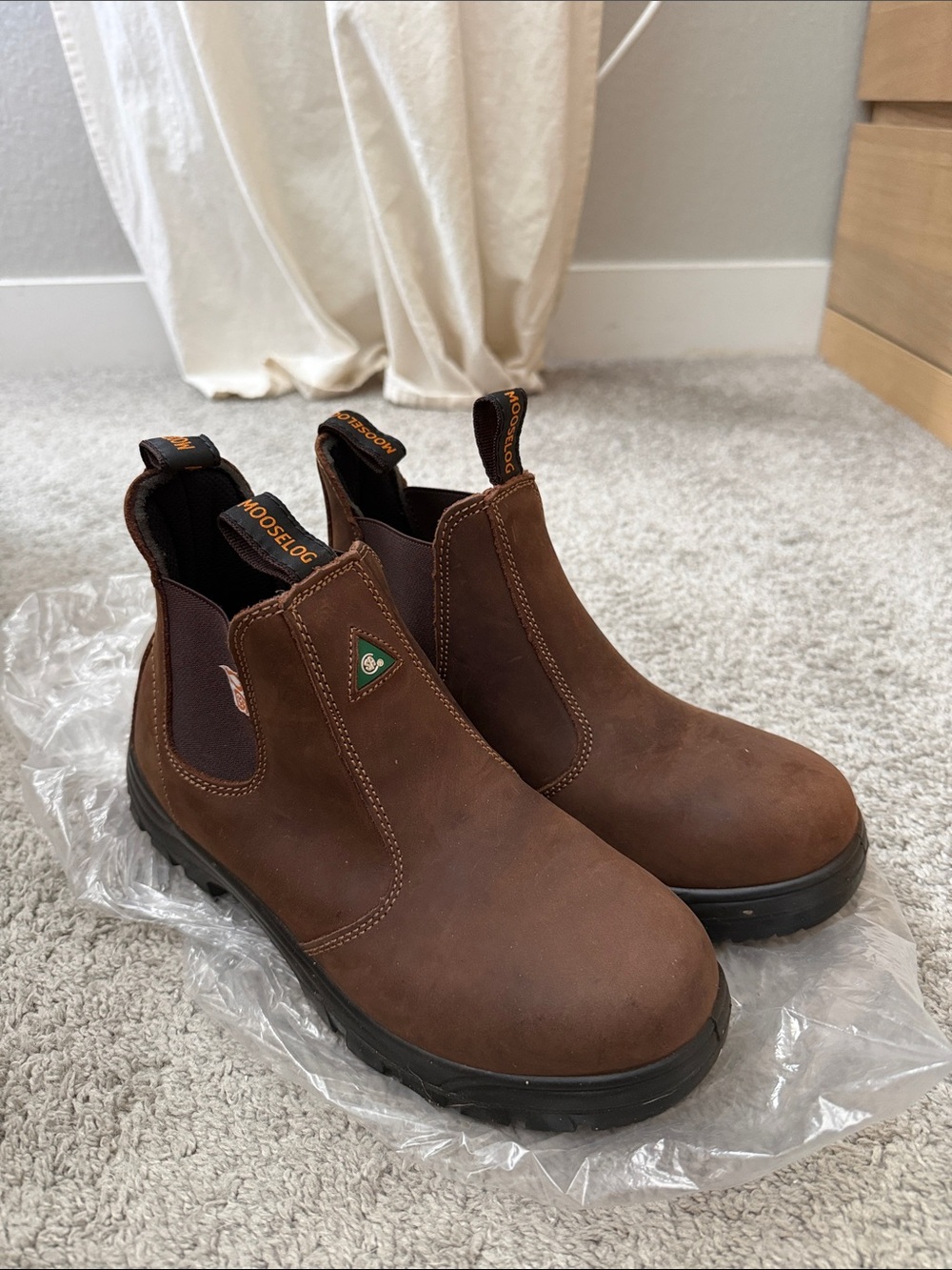 Mooselog Steel-Toed Boots